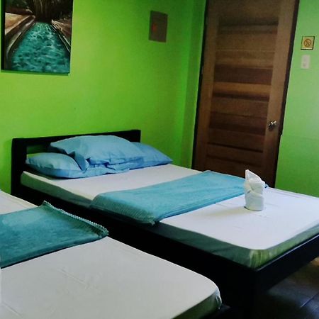 In-N-Out Hostel Siquijor Eksteriør bilde