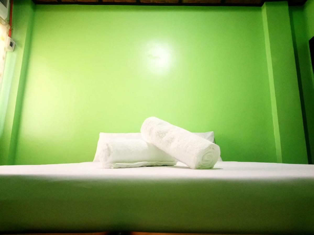 In-N-Out Hostel Siquijor Eksteriør bilde